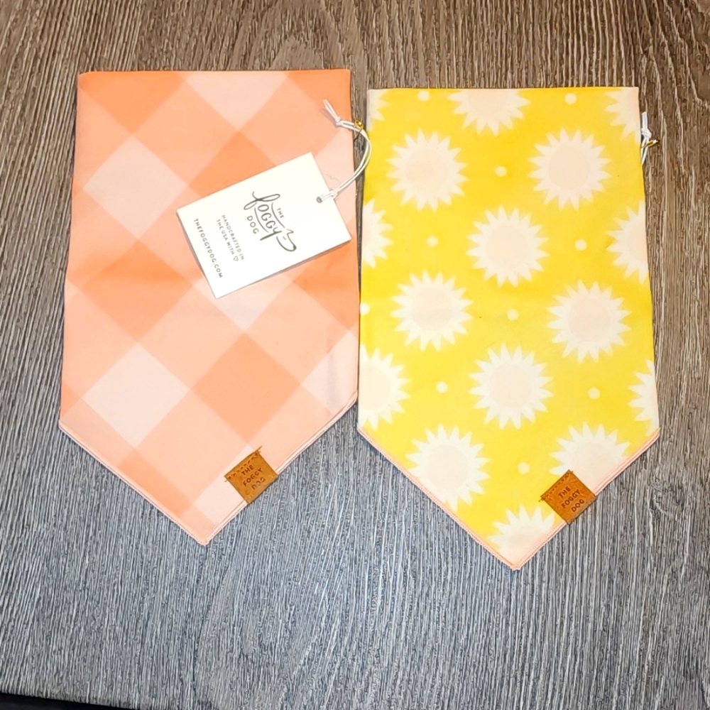 2 NWT size large The Foggy Dog bandanas